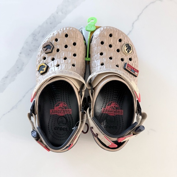 NWT CROCS Jurassic World Classic Clog J6 / M7/W9 Beige Orange Black Red Dinosaur - Picture 6 of 7